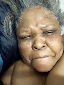 Snapshot of HOTSUGARX5 chatting on 09/13/25, 05:40 HOTSUGARX5 online show from 09/13/25, 05:40