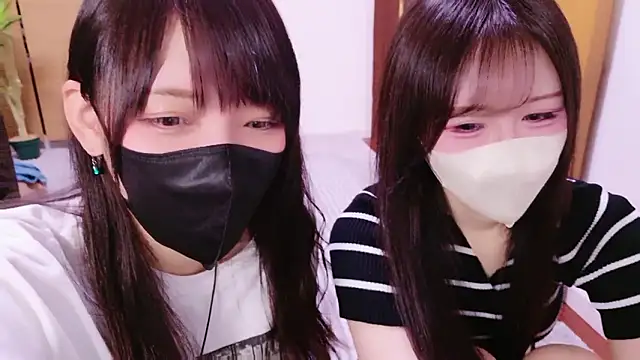 Snapshot of maataaan chatting on 09/23/25, 12:02 maataaan online show from 09/23/25, 12:02