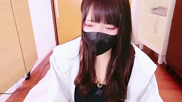 Snapshot of maataaan chatting on 10/15/25, 12:33 maataaan online show from 10/15/25, 12:33