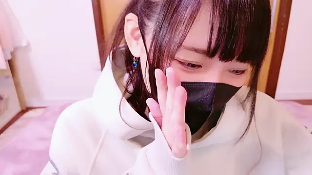 Snapshot of maataaan chatting on 10/20/25, 06:47 maataaan online show from 10/20/25, 06:47