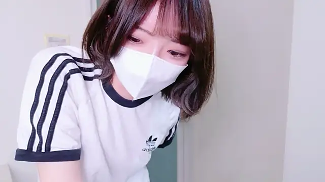 Snapshot of ranran_ch chatting on 04/28/26, 05:12 ranran ch online show from 04/28/26, 05:12