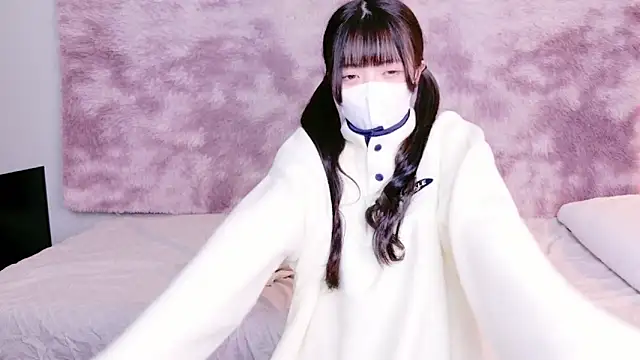 Snapshot of irohani_usagi chatting on 12/17/24, 03:49 irohani usagi online show from 12/17/24, 03:49