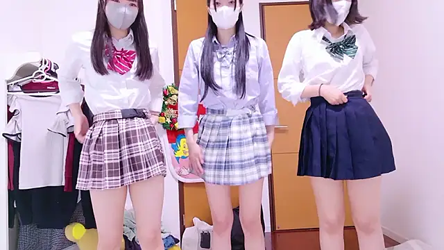 Snapshot of irohani_usagi chatting on 10/14/25, 10:16 irohani usagi online show from 10/14/25, 10:16