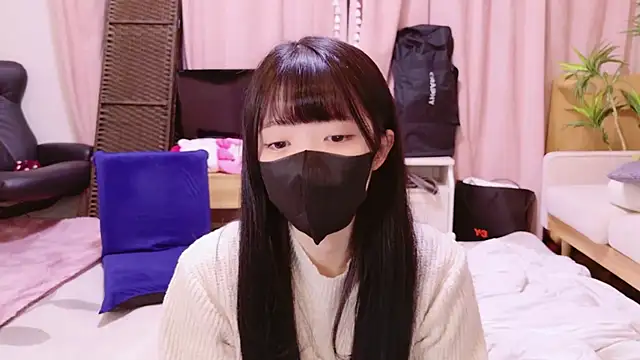 Snapshot of irohani_usagi chatting on 10/27/25, 11:03 irohani usagi online show from 10/27/25, 11:03