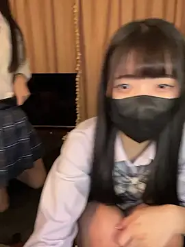 Snapshot of irohani_usagi chatting on 12/15/25, 02:21 irohani usagi online show from 12/15/25, 02:21