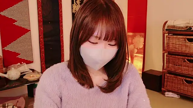 Yui-Ch online show from 01/08/25, 01:20