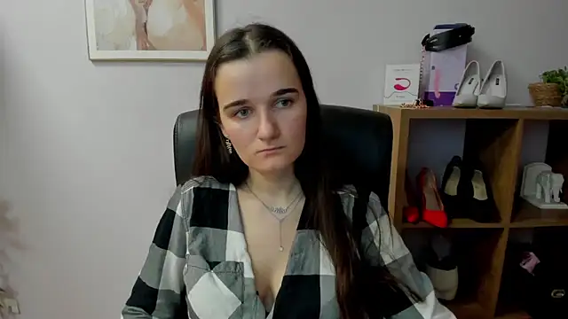 KateDelight online show from 12/21/25, 08:27