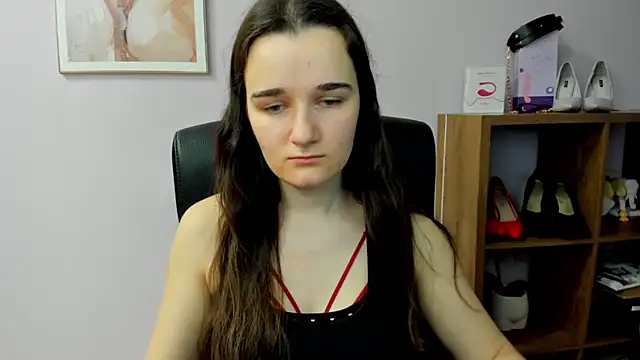 KateDelight online show from 04/12/26, 06:51