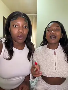 Snapshot of THEBUTTERNUT chatting on 03/04/26, 02:56 THEBUTTERNUT online show from 03/04/26, 02:56