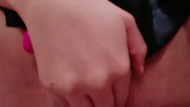 ayu yu xo online show from 02/05/26, 08:52