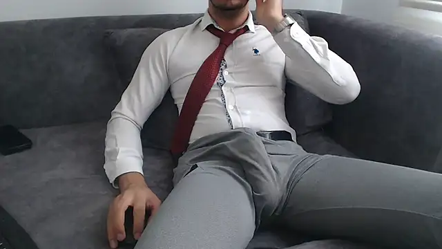 Naughtb0y online show from 04/08/26, 10:26