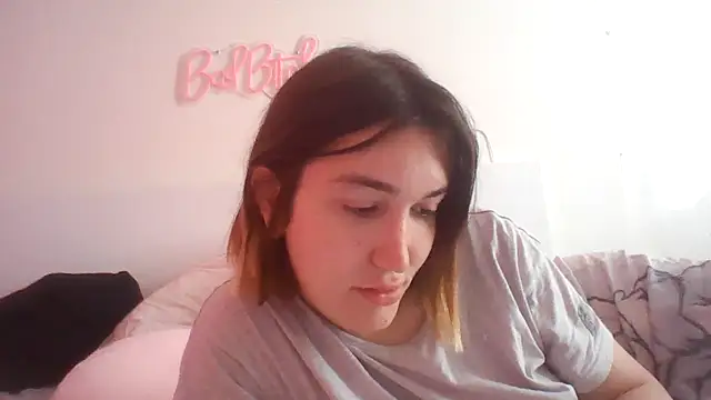 Icy  Diamond online show from 04/20/26, 12:08