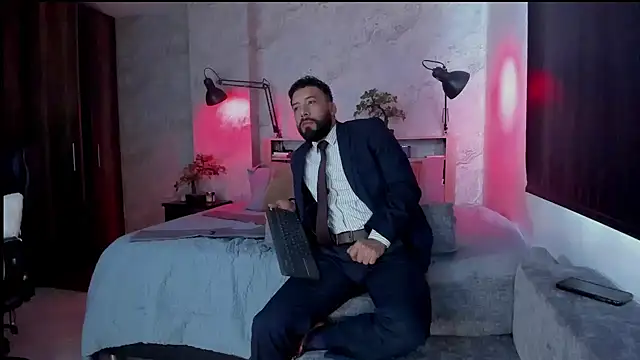 bruno woods online show from 11/20/25, 01:55