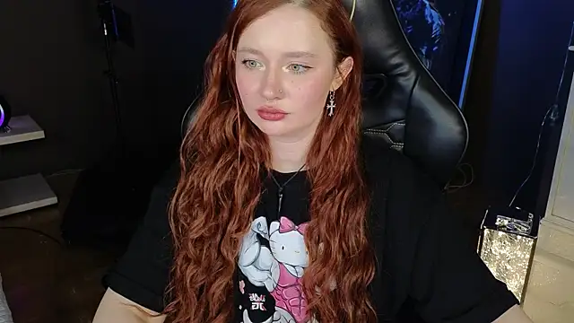 Snapshot of carolina_elf chatting on 02/07/25, 08:55 carolina elf online show from 02/07/25, 08:55