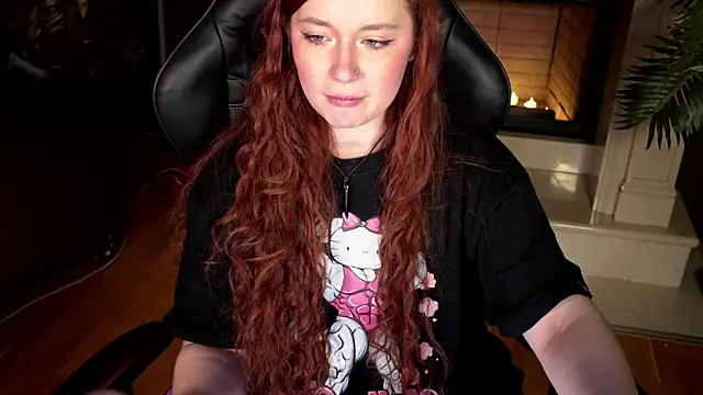 Snapshot of carolina_elf chatting on 02/08/25, 05:50 carolina elf online show from 02/08/25, 05:50