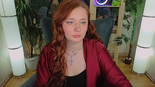 Snapshot of carolina_elf chatting on 03/16/25, 06:55 carolina elf online show from 03/16/25, 06:55