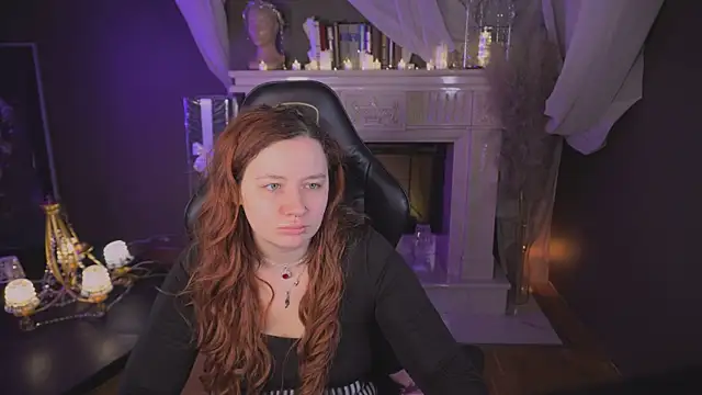 Snapshot of carolina_elf chatting on 11/26/25, 12:17 carolina elf online show from 11/26/25, 12:17