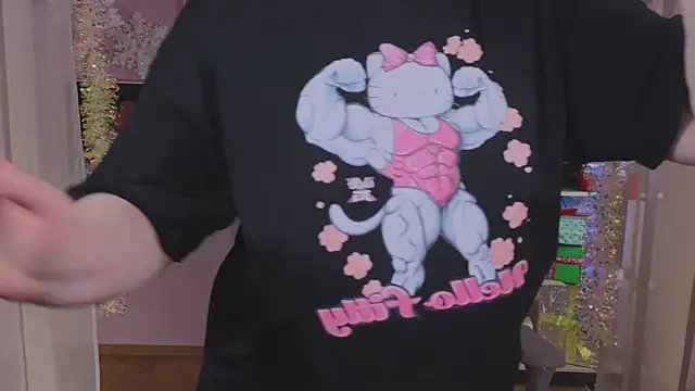 Snapshot of carolina_elf chatting on 12/18/25, 05:02 carolina elf online show from 12/18/25, 05:02