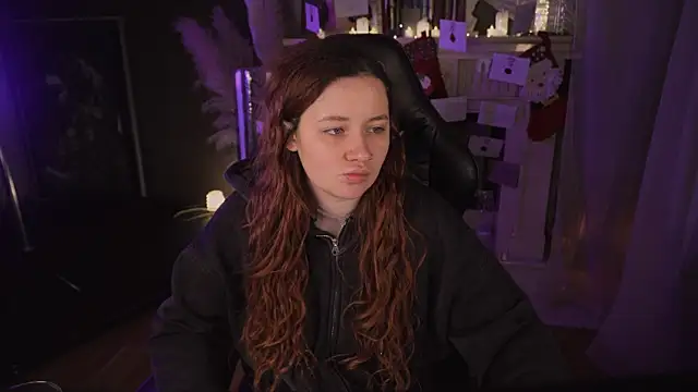 Snapshot of carolina_elf chatting on 01/08/26, 05:21 carolina elf online show from 01/08/26, 05:21