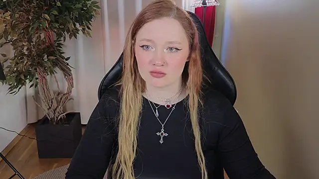 Snapshot of carolina_elf chatting on 02/03/26, 06:40 carolina elf online show from 02/03/26, 06:40