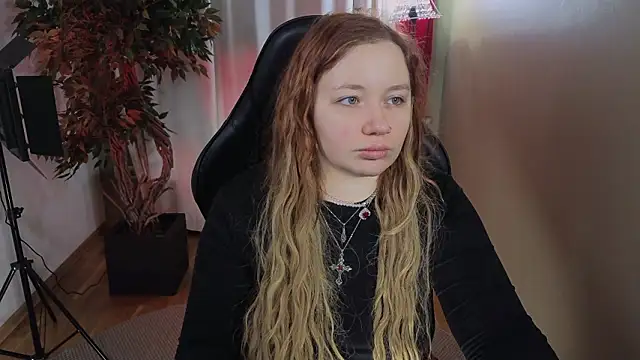 Snapshot of carolina_elf chatting on 02/04/26, 05:35 carolina elf online show from 02/04/26, 05:35