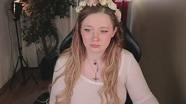 Snapshot of carolina_elf chatting on 02/20/26, 06:26 carolina elf online show from 02/20/26, 06:26