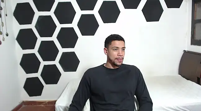 Snapshot of Jhors__Collens chatting on 01/17/25, 04:17 Jhors Collens online show from 01/17/25, 04:17