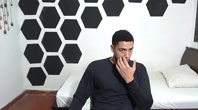 Snapshot of Jhors__Collens chatting on 01/17/25, 07:19 Jhors Collens online show from 01/17/25, 07:19