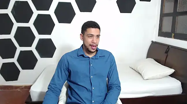 Snapshot of Jhors__Collens chatting on 01/30/25, 07:39 Jhors Collens online show from 01/30/25, 07:39