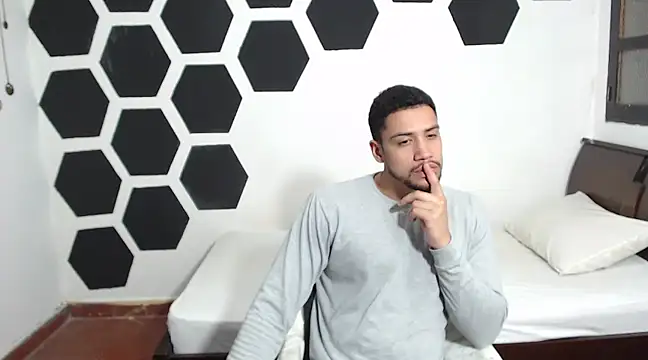 Snapshot of Jhors__Collens chatting on 01/31/25, 04:25 Jhors Collens online show from 01/31/25, 04:25