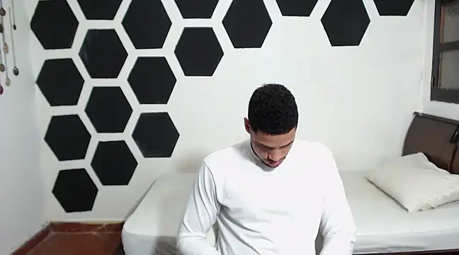 Snapshot of Jhors__Collens chatting on 02/01/25, 04:56 Jhors Collens online show from 02/01/25, 04:56