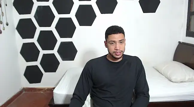 Snapshot of Jhors__Collens chatting on 02/07/25, 06:03 Jhors Collens online show from 02/07/25, 06:03