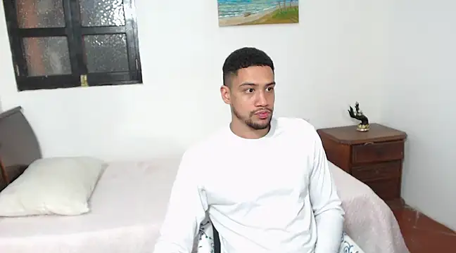 Snapshot of Jhors__Collens chatting on 03/07/25, 04:35 Jhors Collens online show from 03/07/25, 04:35