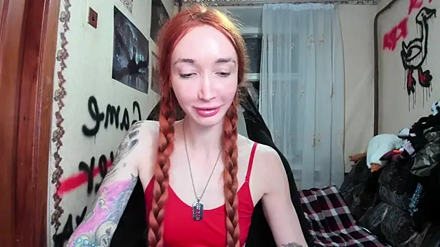 Snapshot of Roxy_Silver chatting on 11/15/25, 08:49 Roxy Silver online show from 11/15/25, 08:49