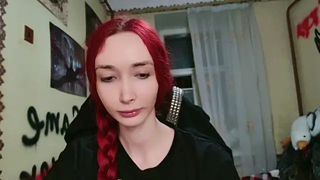Snapshot of Roxy_Silver chatting on 07/08/26, 08:46 Roxy Silver online show from 07/08/26, 08:46