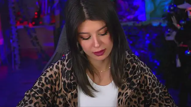 NicoleMun online show from 01/14/25, 02:53