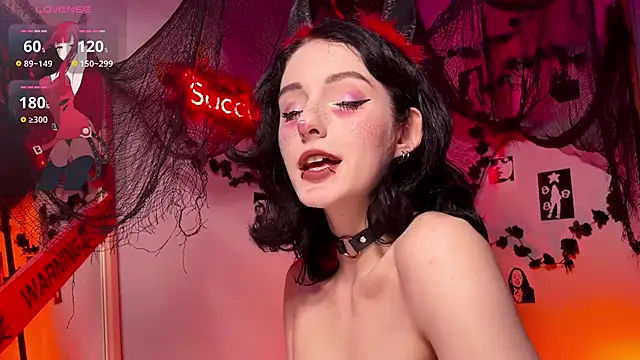 Alice Succuby online show from 10/25/25, 07:41