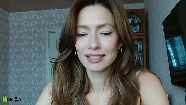 Snapshot of alicia_spicy chatting on 11/12/25, 06:14 alicia spicy online show from 11/12/25, 06:14