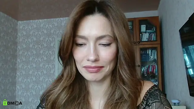 Snapshot of alicia_spicy chatting on 11/22/25, 09:19 alicia spicy online show from 11/22/25, 09:19