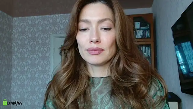 Snapshot of alicia_spicy chatting on 11/27/25, 07:10 alicia spicy online show from 11/27/25, 07:10