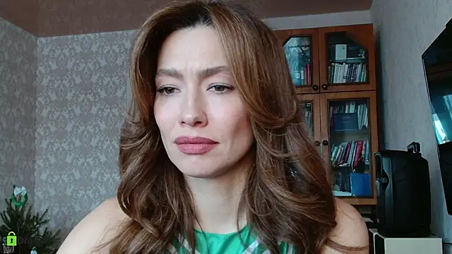 Snapshot of alicia_spicy chatting on 01/10/26, 09:55 alicia spicy online show from 01/10/26, 09:55