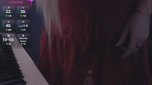 mila von tease online show from 11/10/25, 06:18