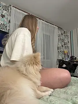 Snapshot of adel_secret chatting on 12/18/25, 09:10 adel secret online show from 12/18/25, 09:10