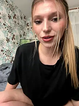 Snapshot of adel_secret chatting on 01/11/26, 08:03 adel secret online show from 01/11/26, 08:03