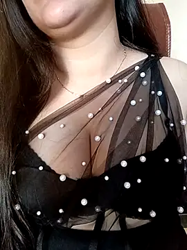 Snapshot of AK---47 chatting on 11/09/25, 07:39 AK---47 online show from 11/09/25, 07:39