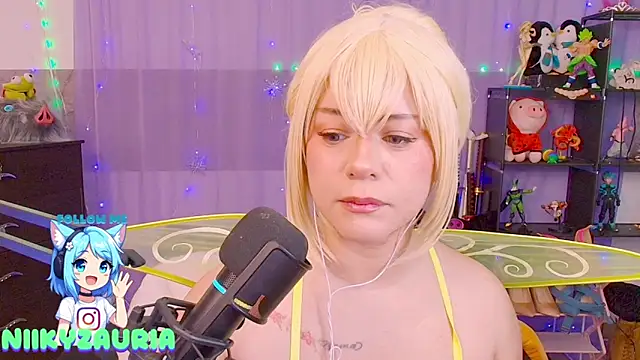  niiky online show from 02/09/26, 04:11