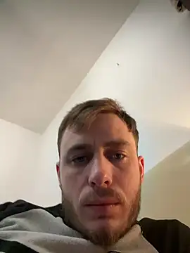 Julian128 online show from 03/05/25, 07:49