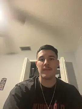 Snapshot of Shaded24 chatting on 12/03/25, 06:54 Shaded24 online show from 12/03/25, 06:54