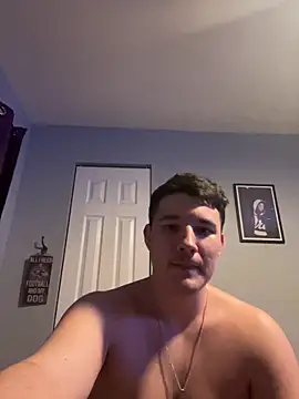 Snapshot of Shaded24 chatting on 12/22/25, 06:43 Shaded24 online show from 12/22/25, 06:43