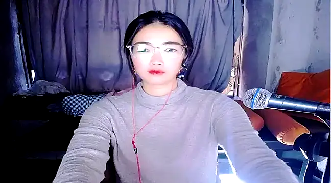 Floor oo online show from 02/13/25, 10:23